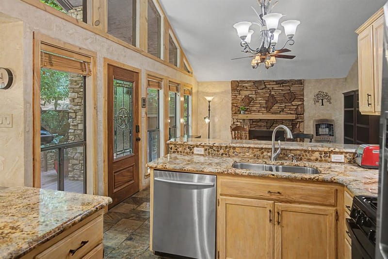 209 Woodfern Glen, Holly Lake Ranch TX 75765 - Photo 15