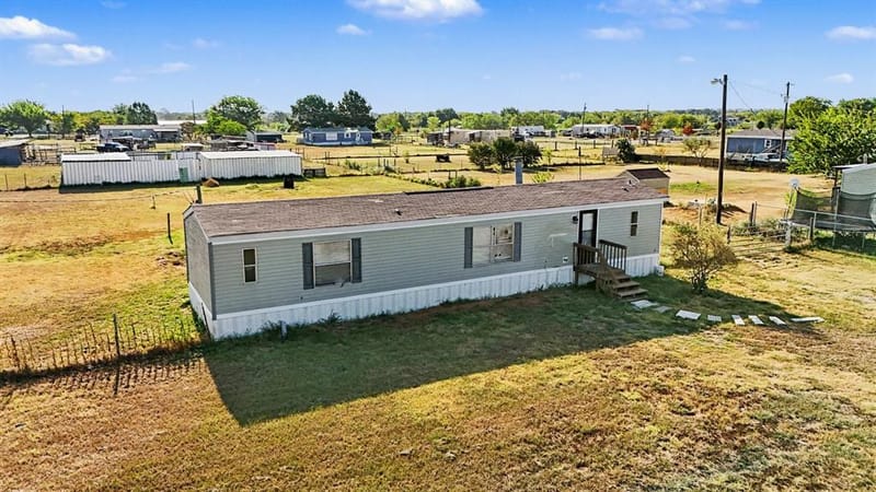 16274 Joshua Lane, Kemp TX 75143