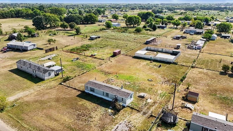 16274 Joshua Lane, Kemp TX 75143 - Photo 10