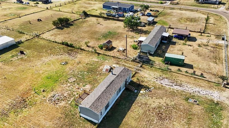 16274 Joshua Lane, Kemp TX 75143 - Photo 11