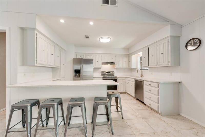 110 LA Jolla Street, Mabank TX 75156 - Photo 6