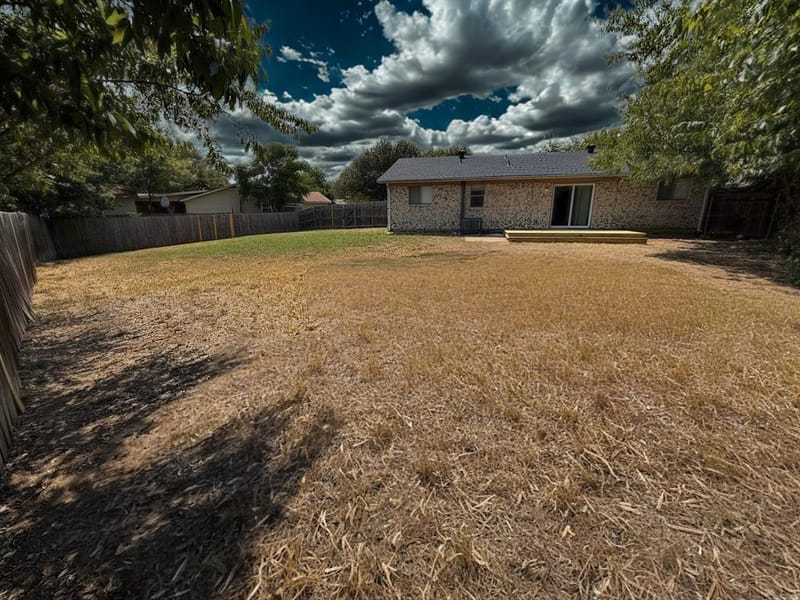 4002 Fairbanks Court, Irving TX 75062 - Photo 19