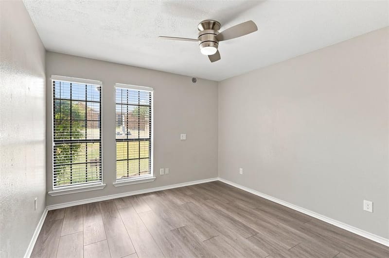 3802 Cromwell Drive, Carrollton TX 75007 - Photo 32