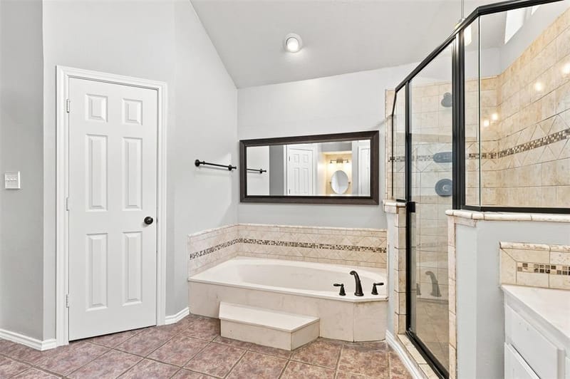 3802 Cromwell Drive, Carrollton TX 75007 - Photo 29