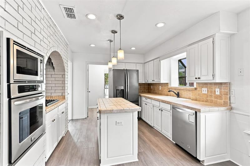 3802 Cromwell Drive, Carrollton TX 75007 - Photo 8