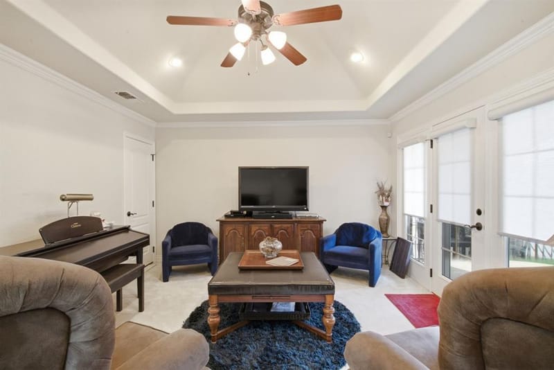 600 N Avalon Court, Granbury TX 76048 - Photo 23