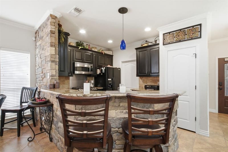 600 N Avalon Court, Granbury TX 76048 - Photo 13