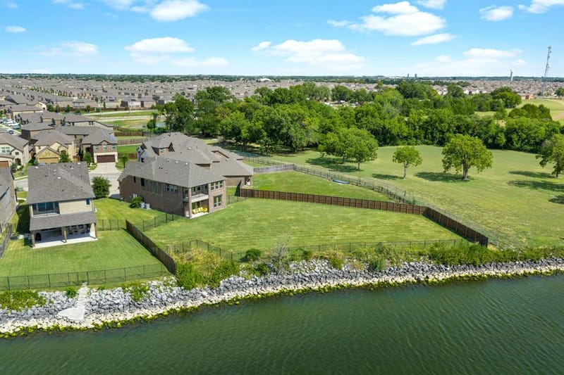 18144 Lakefront Court, Forney TX 75126 - Photo 4