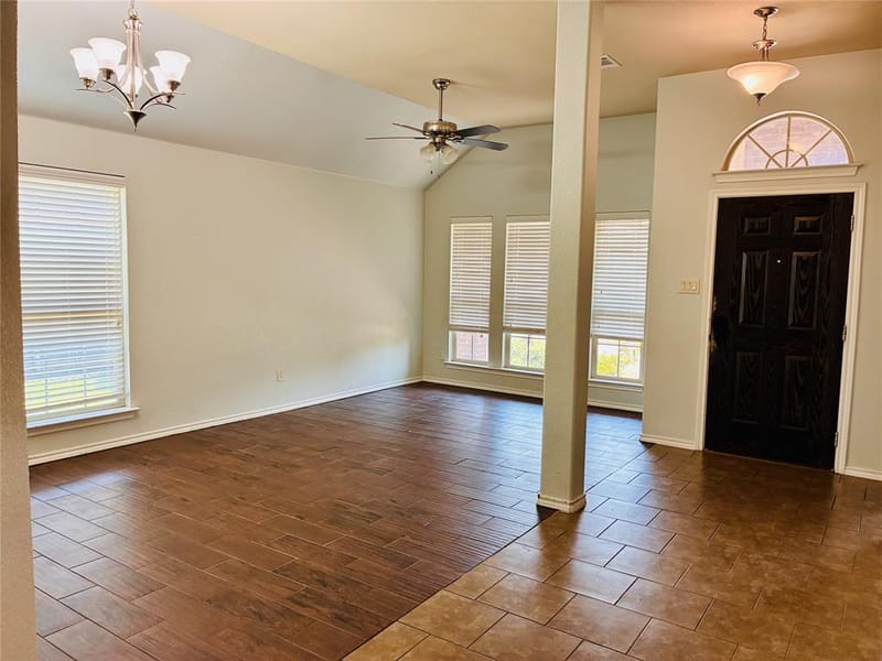 2229 Caroline Drive, Weatherford TX 76087 - Photo 5
