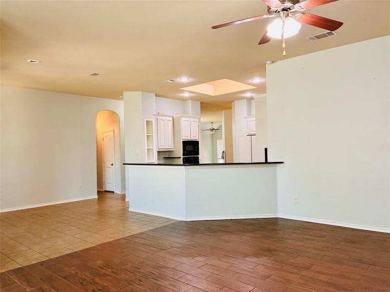 2229 Caroline Drive, Weatherford TX 76087 - Photo 9