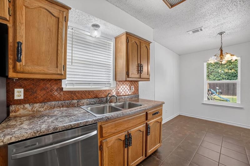 1413 Long Shadow Lane, Mesquite TX 75149 - Photo 7