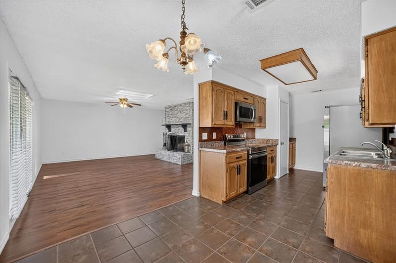 1413 Long Shadow Lane, Mesquite TX 75149 - Photo 10