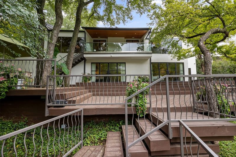 2103 Indian Creek Drive, Westover Hills TX 76107