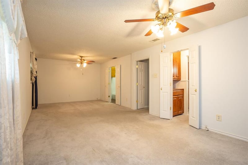 950 SYCAMORE Lane, Lancaster TX 75146 - Photo 18