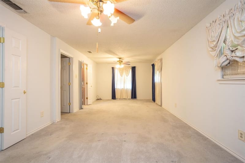 950 SYCAMORE Lane, Lancaster TX 75146 - Photo 19