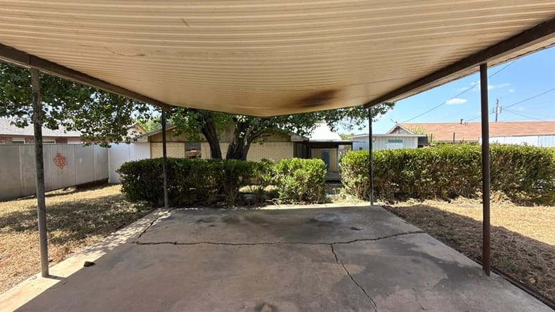 3976 Avocado Drive, Dallas TX 75241 - Photo 23