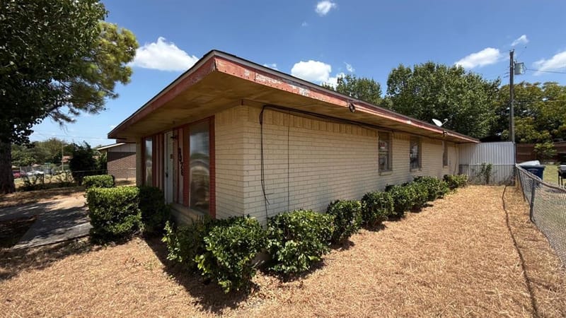 3976 Avocado Drive, Dallas TX 75241 - Photo 18