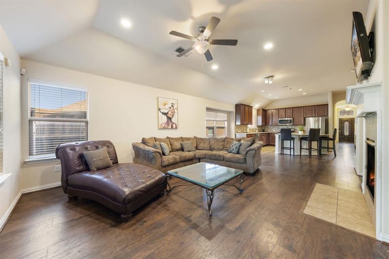 433 Castle Street, DeSoto TX 75115 - Photo 15
