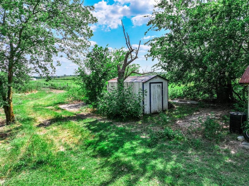 7801 W Interstate Highway 30, Cumby TX 75433 - Photo 12