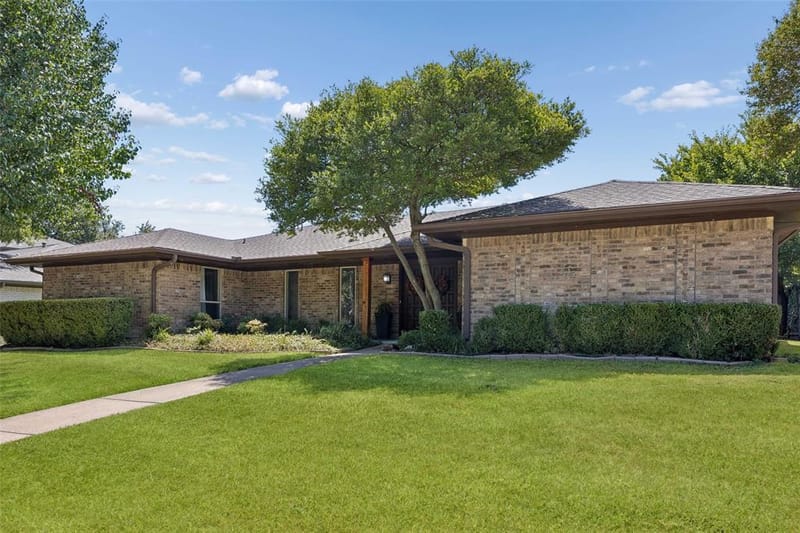 2904 Robin Road, Plano TX 75075 - Photo 2