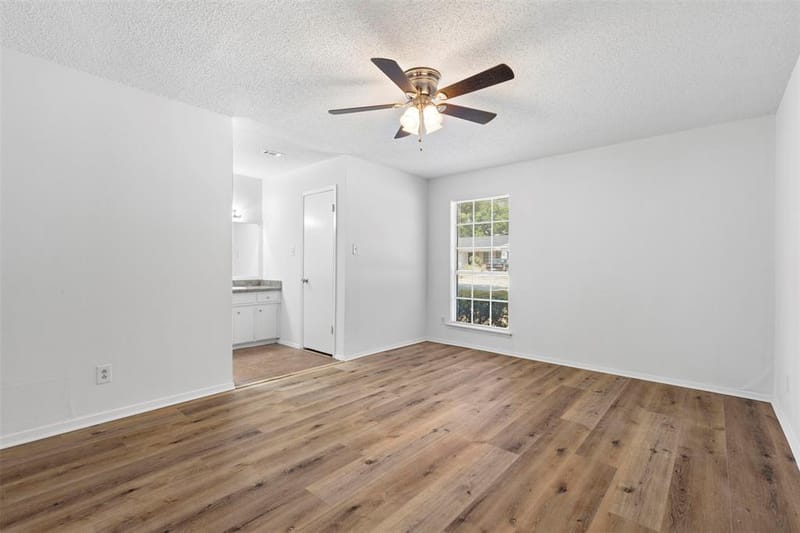 2020 Fordham Lane, Denton TX 76201 - Photo 10