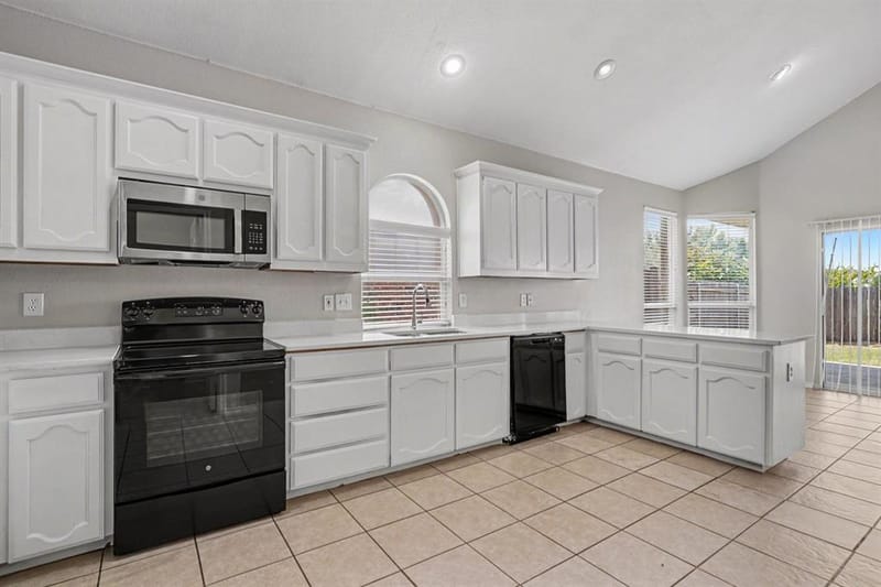 3804 Wellsburg Way, Fort Worth TX 76244 - Photo 9