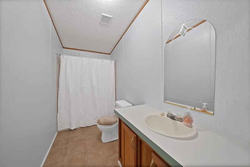 212 Ponderosa Lane, Burleson TX 76028 - Photo 20