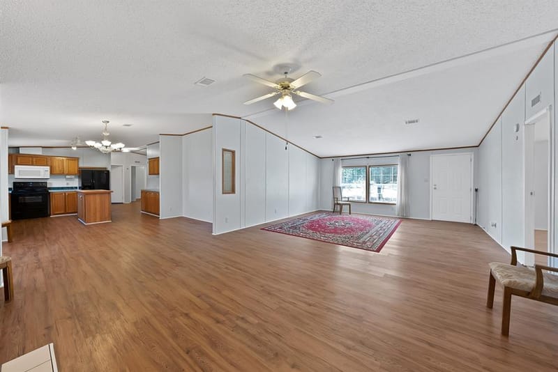 212 Ponderosa Lane, Burleson TX 76028 - Photo 9