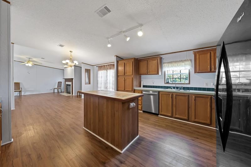 212 Ponderosa Lane, Burleson TX 76028 - Photo 14
