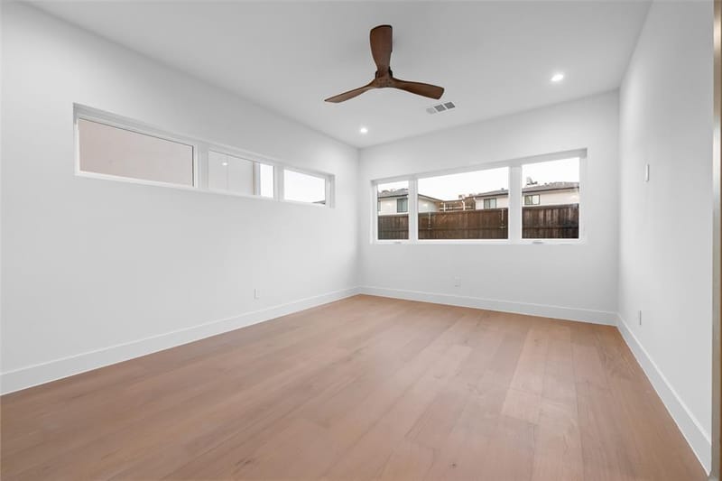 1508 Holly Avenue, Dallas TX 75204 - Photo 13