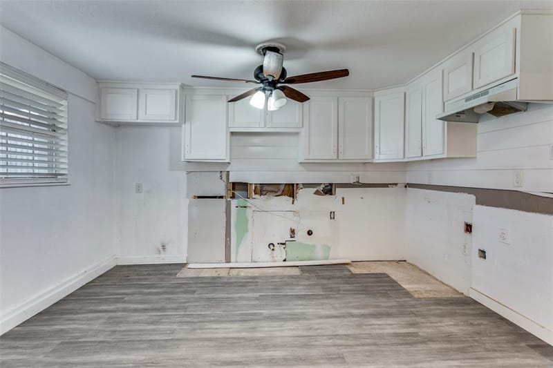 2625 Frazier Avenue, Fort Worth TX 76110 - Photo 6
