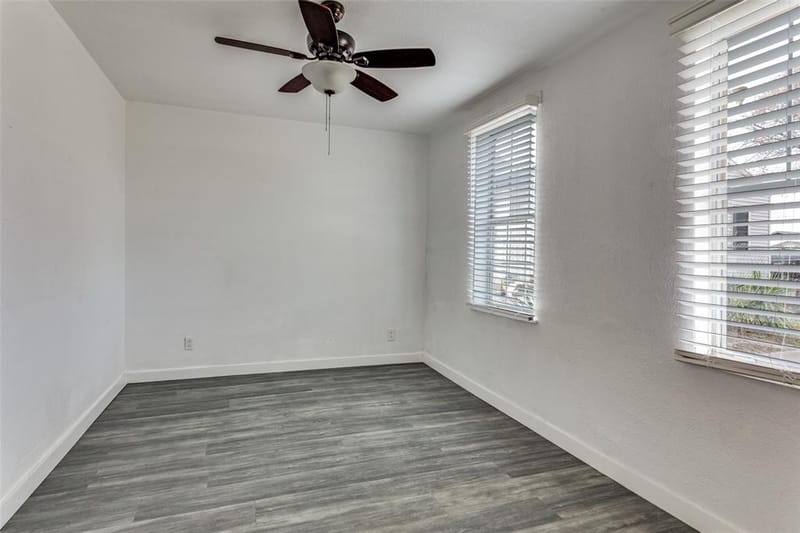 2625 Frazier Avenue, Fort Worth TX 76110 - Photo 11