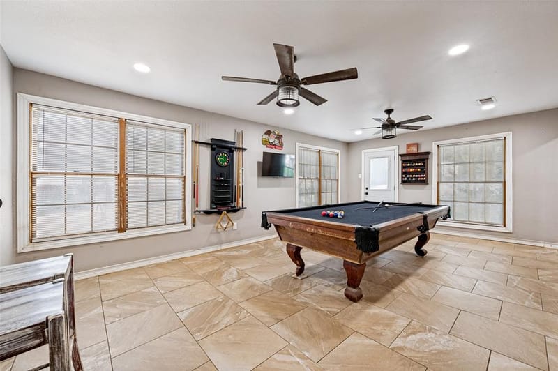 1008 E Russell Avenue, Carrollton TX 75006 - Photo 10