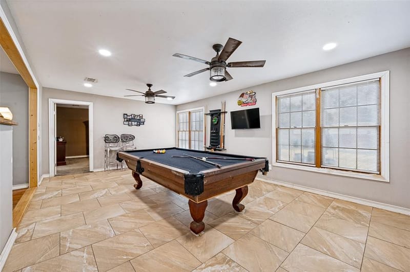 1008 E Russell Avenue, Carrollton TX 75006 - Photo 11