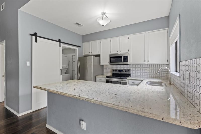 106 Summer Place Circle, Pottsboro TX 75076 - Photo 9