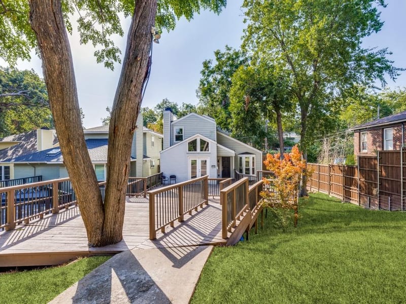 7010 San Mateo Boulevard, Dallas TX 75223