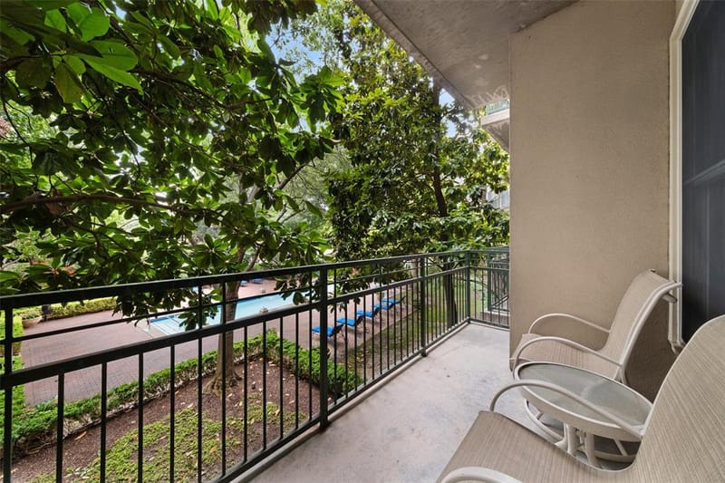 5055 Addison Circle # 209, Addison TX 75001 - Photo 20