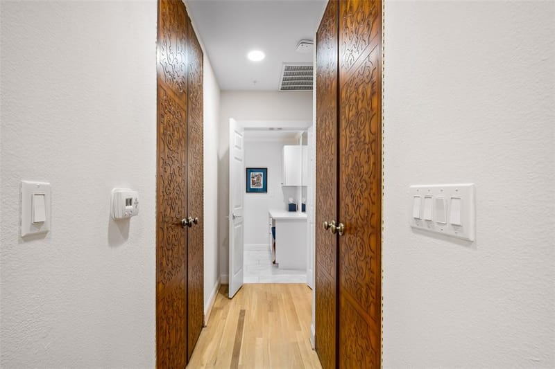 5055 Addison Circle # 209, Addison TX 75001 - Photo 25