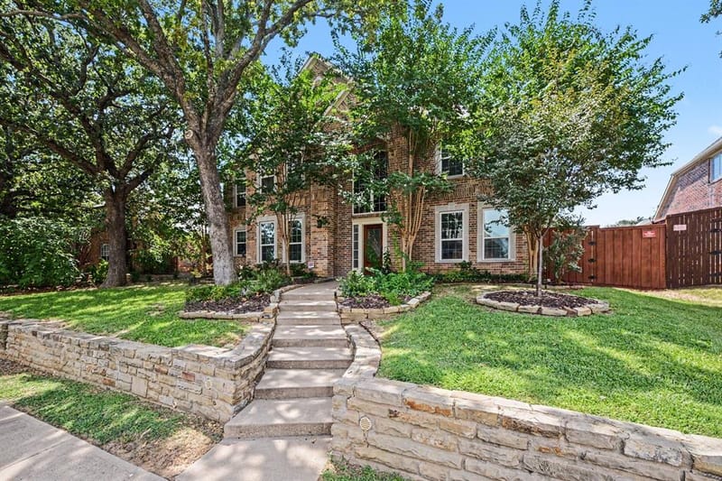 417 Forest Ridge Drive, Coppell TX 75019 - Photo 2