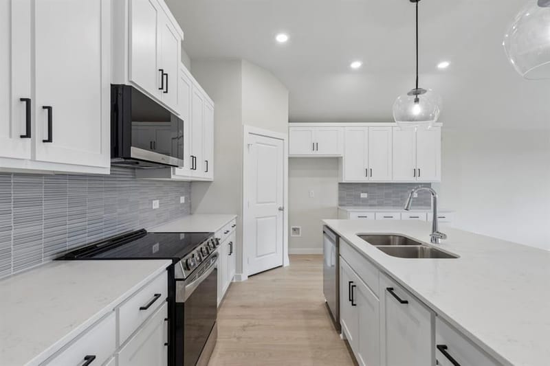9909 Iron Wood Drive, Ponder TX 76259 - Photo 5