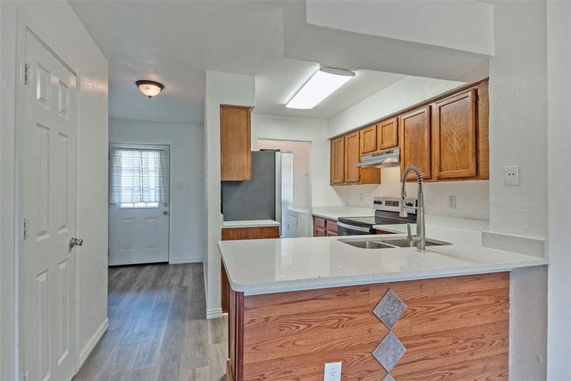709 Lee Street, Mesquite TX 75149 - Photo 7