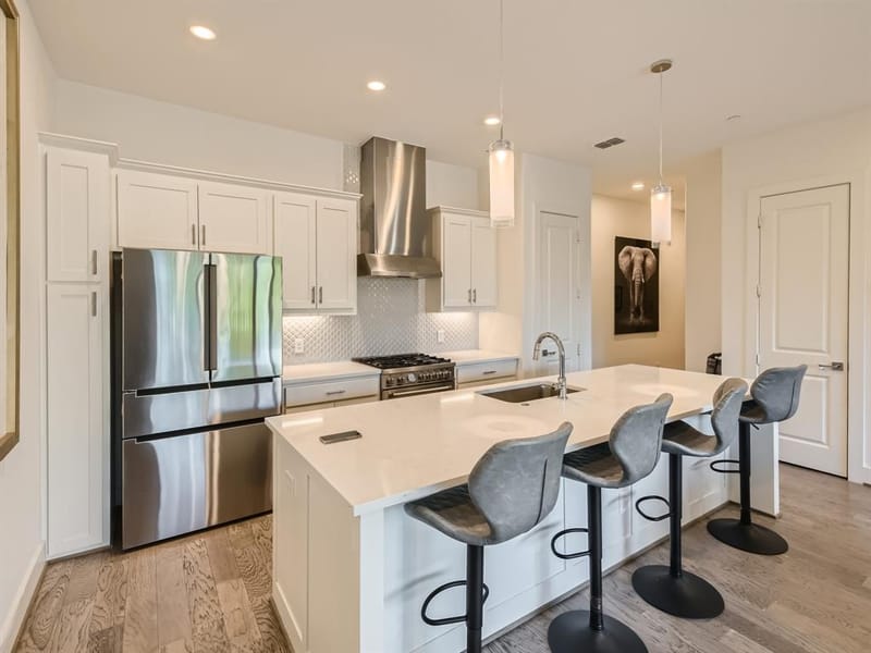 15875 Spectrum Drive # 2101, Addison TX 75001 - Photo 6