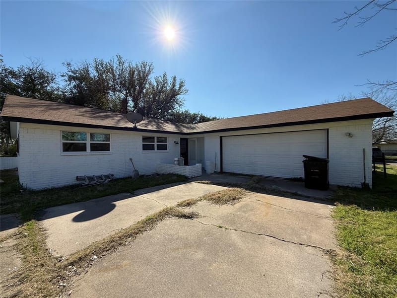 106 W Jeter Street, Mabank TX 75147 - Photo 22