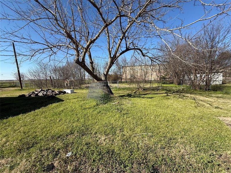 106 W Jeter Street, Mabank TX 75147 - Photo 21