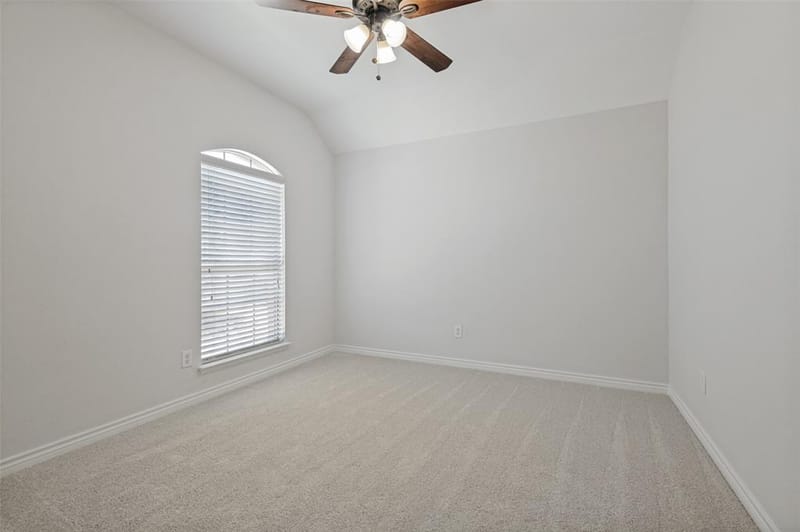 15721 Landing Creek Lane, Fort Worth TX 76262 - Photo 17
