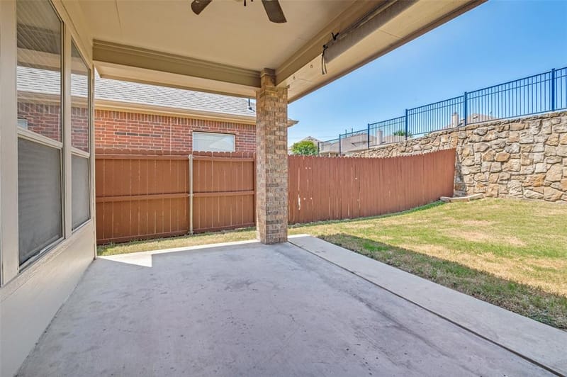 15721 Landing Creek Lane, Fort Worth TX 76262 - Photo 24