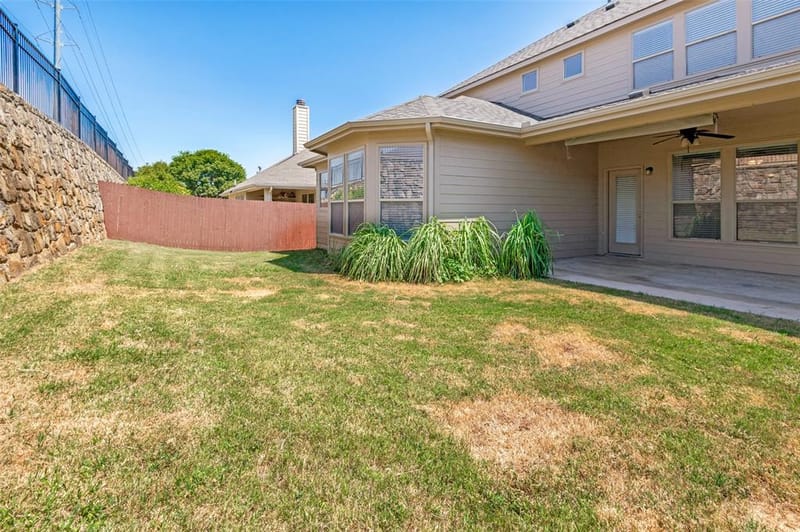 15721 Landing Creek Lane, Fort Worth TX 76262 - Photo 25