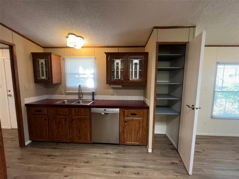 4322 Bradley Lane, Arlington TX 76017 - Photo 24