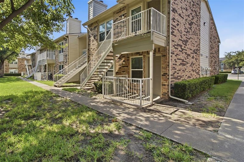 2200 E Trinity Mills Road # 209, Carrollton TX 75006
