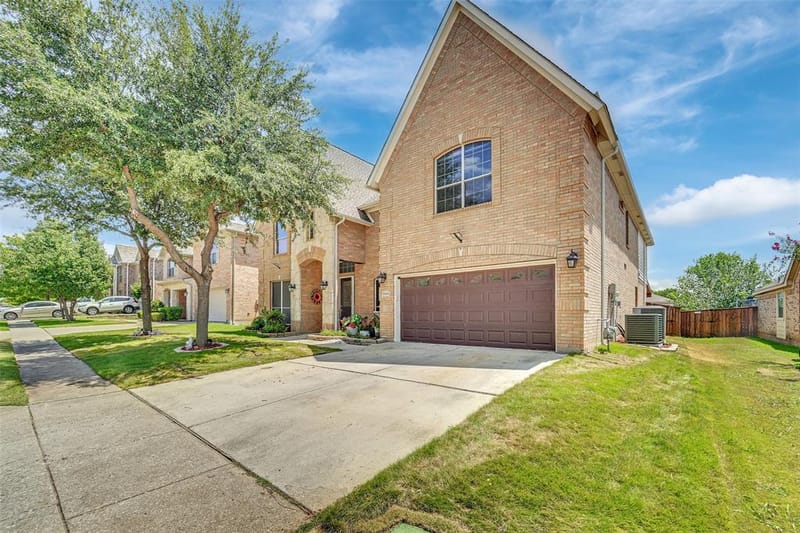 3524 Delaney Drive, Fort Worth TX 76244 - Photo 2